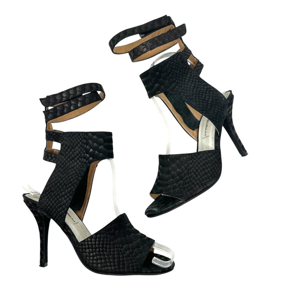 Jeffrey Campbell Skybox Sandal High Heels Strappy Snake Black Size US 7.5